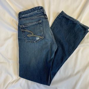 BKE woman boot cut jeans starlite 20 size 31X 33